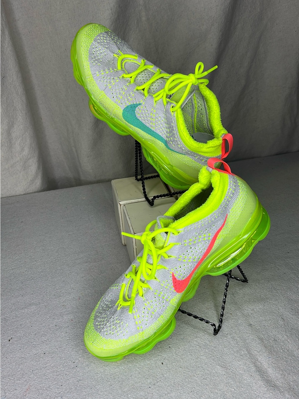 Nike Women’s Air VaporMax 2023 Flyknit Sneakers. No Box Available